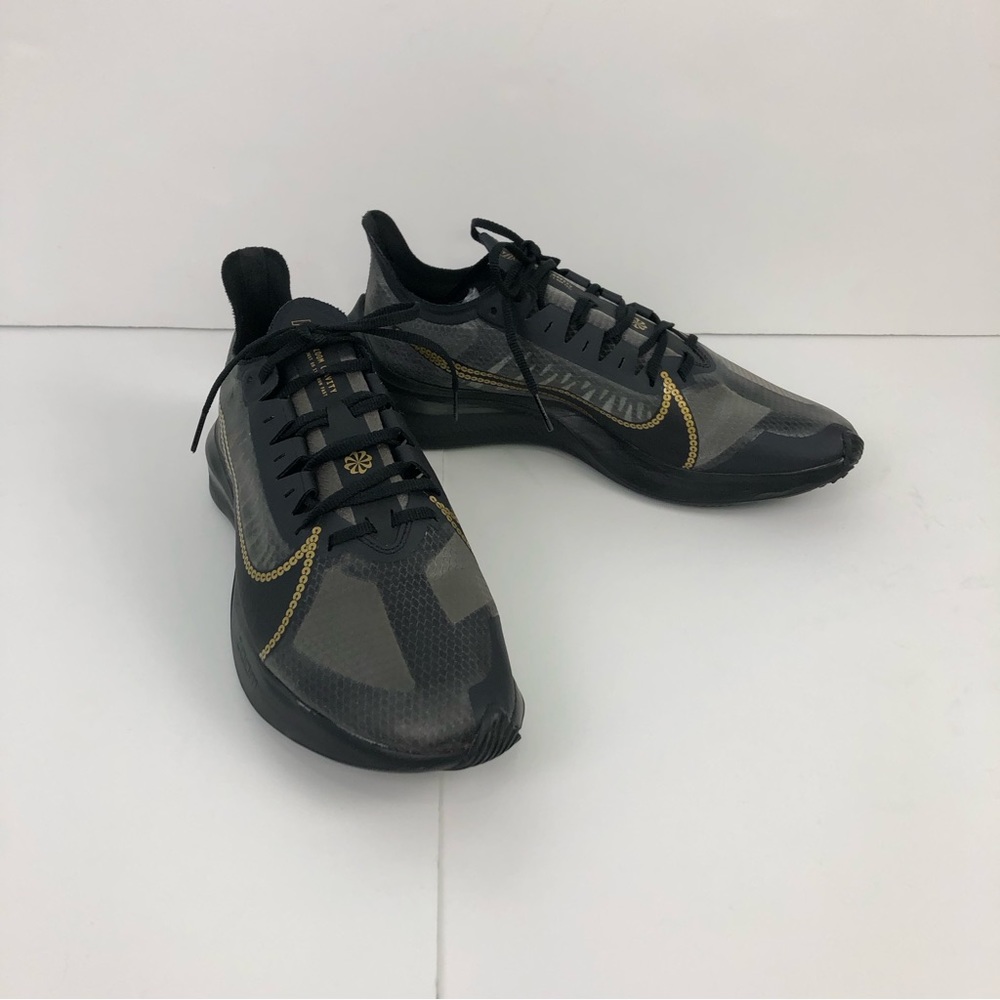 Nike Zoom Gravity Ladies Black and Metallic Gold With Sequins Sneakers Size 12
